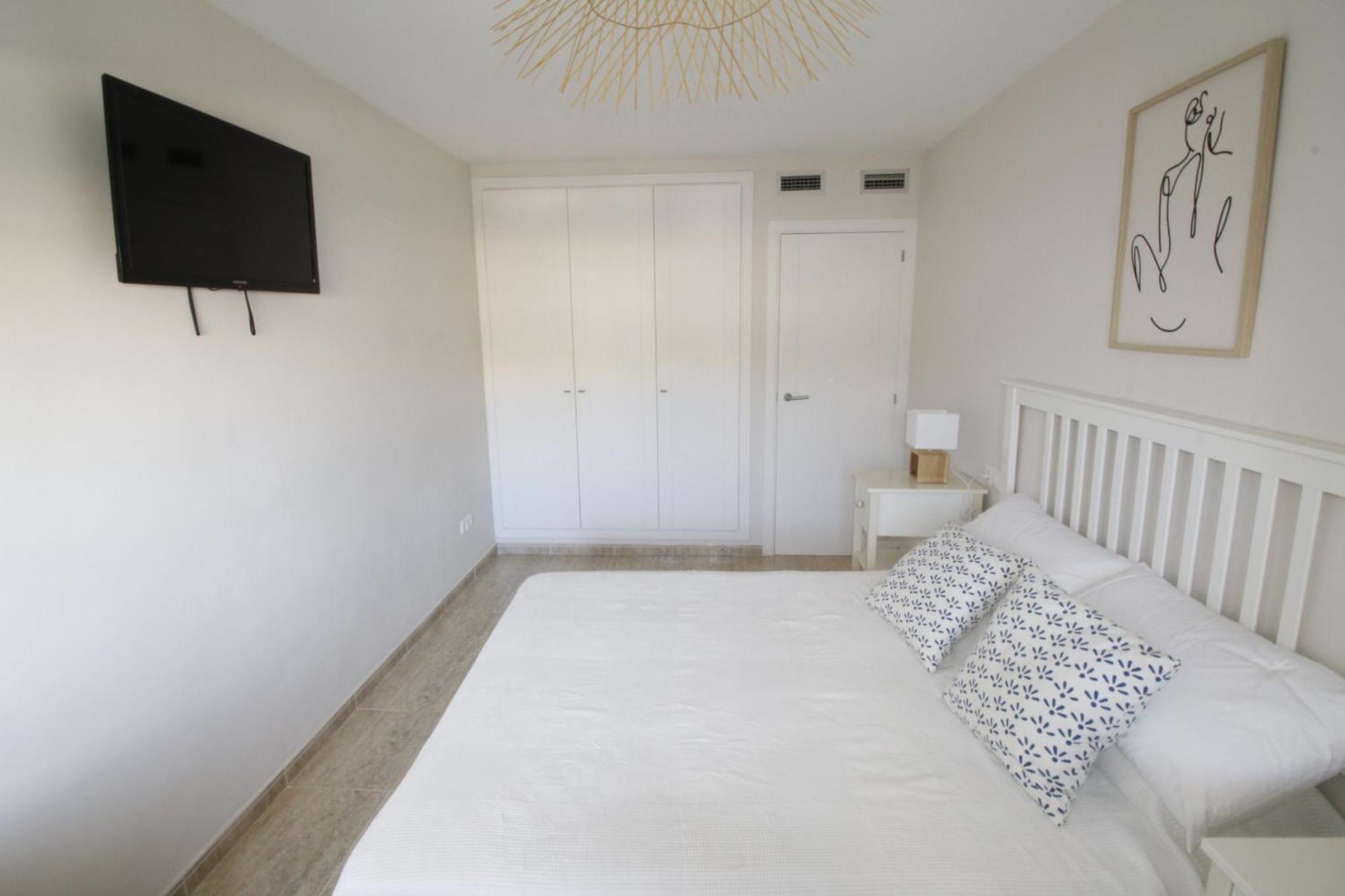 Helios Closed Del Arenal Apartment *